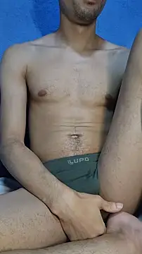 boyminerin00 online show from 03-08-26, 01:47