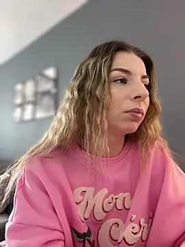 Mia Ethan online show from 04-25-26, 07:44