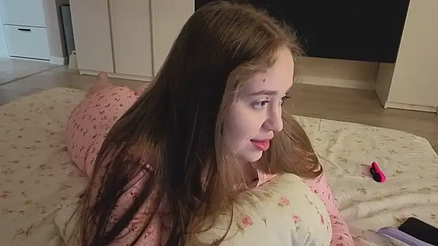 endlesssoffi online show from 04-12-26, 07:52