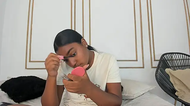 kayna gomez online show from 04-15-26, 07:10