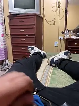 Ruk436 online show from 12-20-24, 01:25