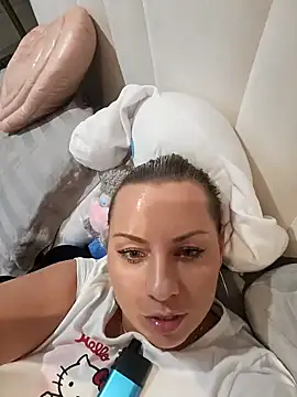 Sparkle2206 online show from 10-12-25, 10:09