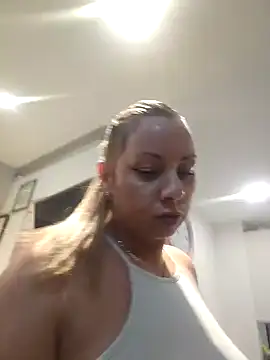 Sparkle2206 online show from 10-16-25, 08:32