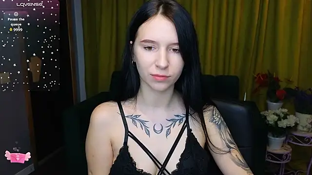 KarolinaBlacks online show from 02-15-26, 06:32