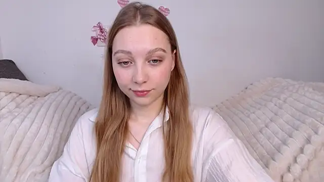 bellaa love  online show from 03-13-26, 12:17