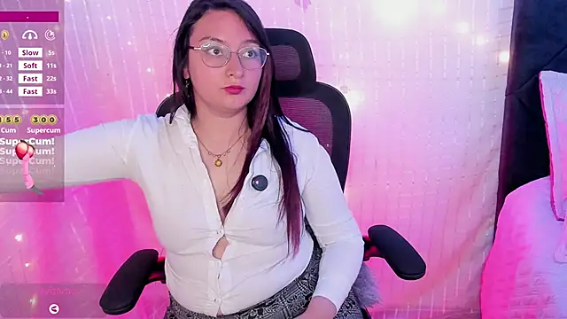 hanna rose 28  online show from 05-14-26, 01:29