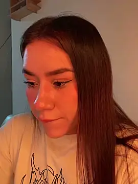 Im Valen Cute online show from 02-21-26, 02:45