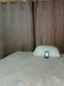 Luciouslips00 online show from 12-01-25, 06:35