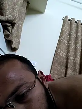 Punekarmanoj97 online show from 03-29-26, 06:41