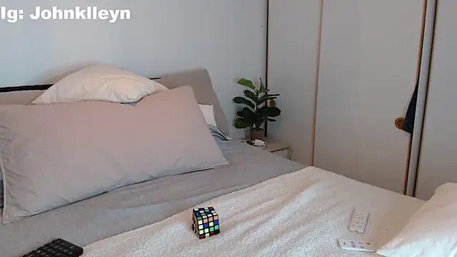 jonhklleyn online show from 04-06-26, 07:04