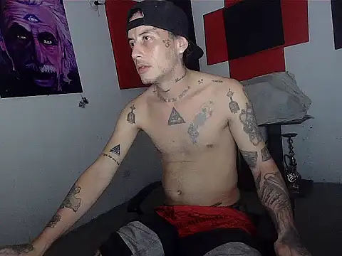 patrik tattoo  online show from 06-08-26, 05:52