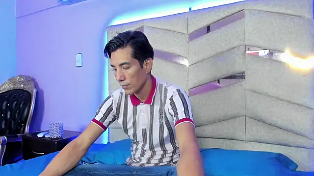 Snapshot of EdwardVlad chatting on 01-04-25, 07:13 EdwardVlad online show from 01-04-25, 07:13