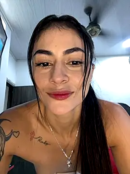 emilie xx  online show from 09-29-25, 02:44