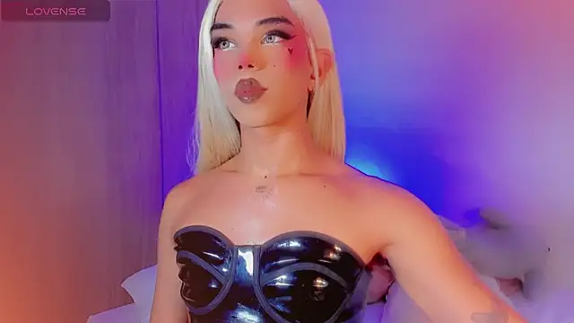 DanniLee  online show from 03-13-26, 07:09