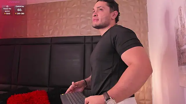 JossAckland online show from 03-11-25, 12:06