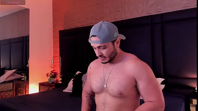 JossAckland online show from 09-26-25, 08:24