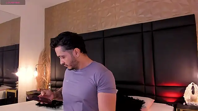 JossAckland online show from 02-06-26, 08:12