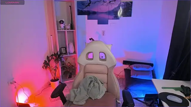 Snapshot of odelei chatting on 11-05-25, 08:58 odelei online show from 11-05-25, 08:58