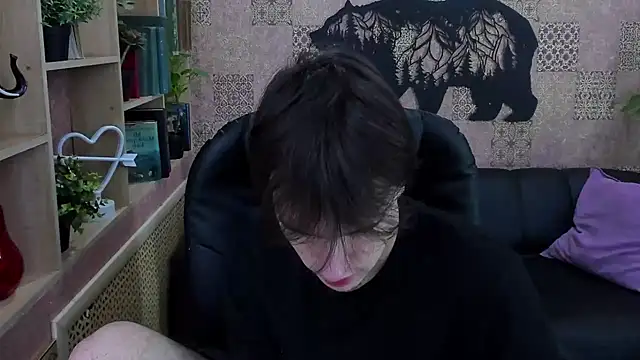 Snapshot of BillyHont chatting on 12-05-24, 12:11 BillyHont online show from 12-05-24, 12:11