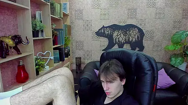 Snapshot of BillyHont chatting on 12-12-24, 04:26 BillyHont online show from 12-12-24, 04:26