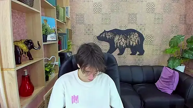 Snapshot of BillyHont chatting on 12-18-24, 12:07 BillyHont online show from 12-18-24, 12:07