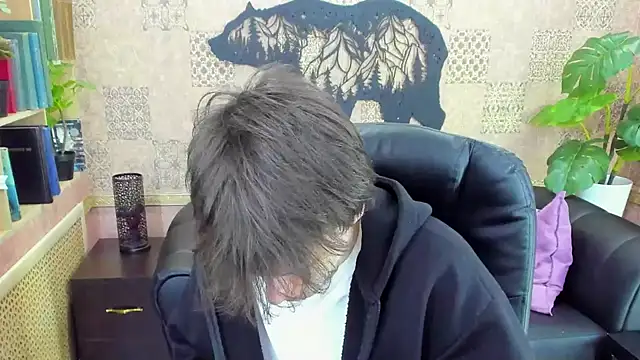 Snapshot of BillyHont chatting on 12-21-24, 12:06 BillyHont online show from 12-21-24, 12:06