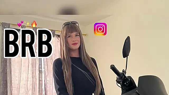 Snapshot of sabrina_clementss chatting on 03-18-25, 09:32 sabrina clementss online show from 03-18-25, 09:32