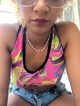 Snapshot of Amaliu_ chatting on 03-20-26, 02:22 Amaliu online show from 03-20-26, 02:22