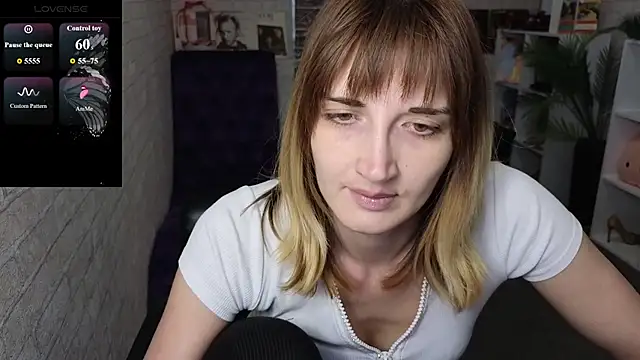 Nika Kitten online show from 04-13-26, 11:16