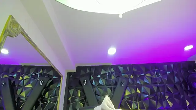 AlliceRosero online show from 03-27-26, 05:02