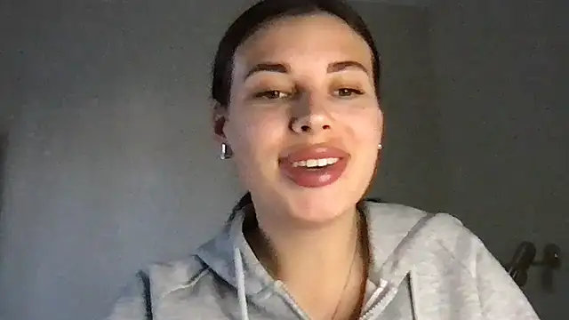 MoonriseGoddess online show from 04-21-26, 03:28