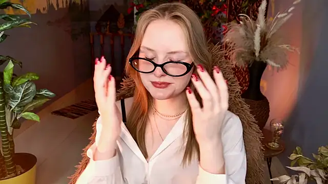 VivienLeeigh online show from 03-13-26, 05:25