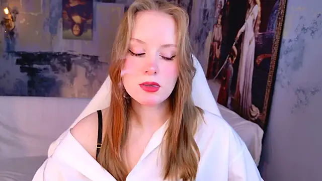 VivienLeeigh online show from 03-24-26, 05:12