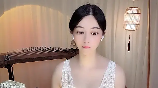 Tian-xin-999 online show from 07-08-26, 07:46