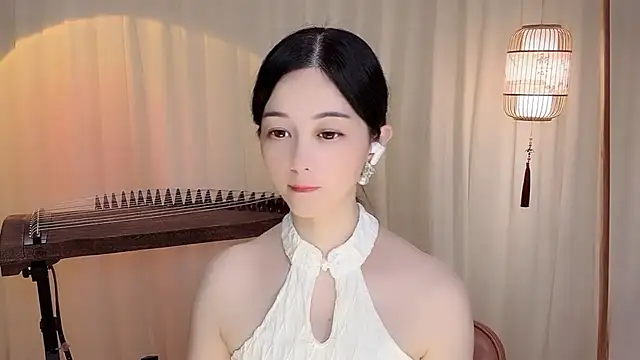 Tian-xin-999 online show from 07-11-26, 01:14