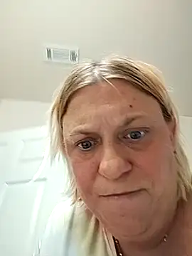 Playmate86 online show from 12-05-24, 07:16