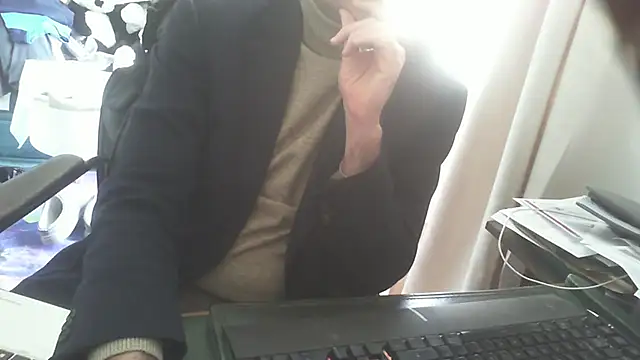 shyfrenchcock1 online show from 03-24-26, 01:27