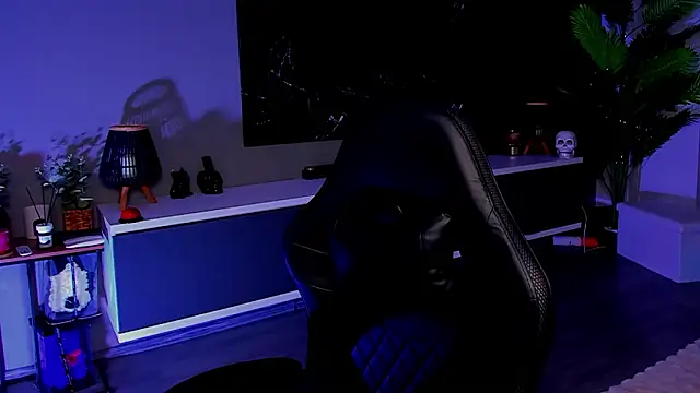 anemarieejolie online show from 03-05-26, 06:15