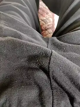 themostnaughtiestguyy online show from 09-12-25, 08:03