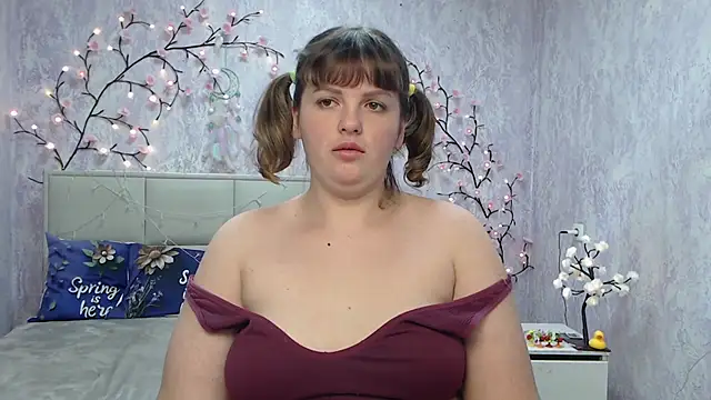 Snapshot of StaceyLex chatting on 05-13-26, 05:27 StaceyLex online show from 05-13-26, 05:27