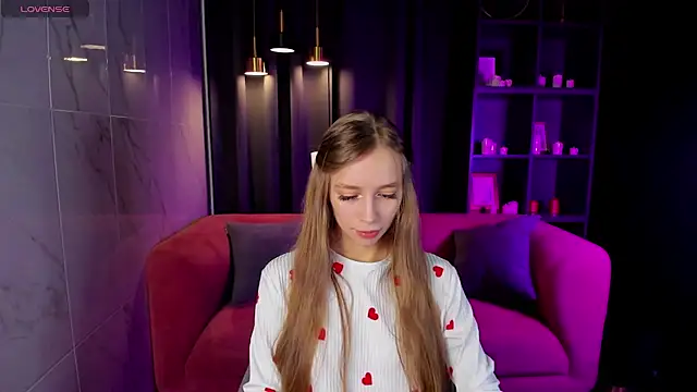 Snapshot of OliviaGentle chatting on 12-03-24, 03:55 OliviaGentle online show from 12-03-24, 03:55