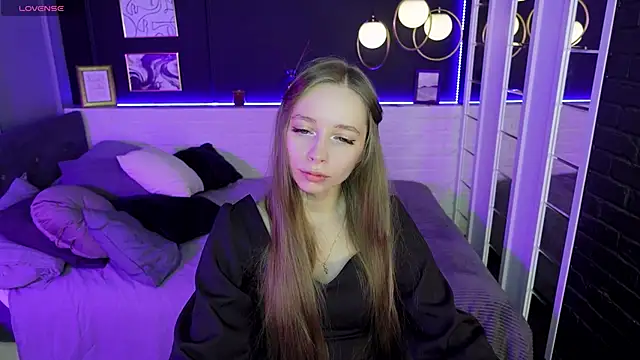 Snapshot of OliviaGentle chatting on 12-15-24, 04:29 OliviaGentle online show from 12-15-24, 04:29