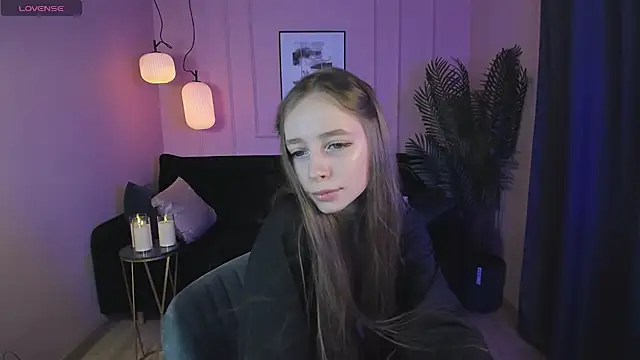 Snapshot of OliviaGentle chatting on 12-22-24, 09:42 OliviaGentle online show from 12-22-24, 09:42