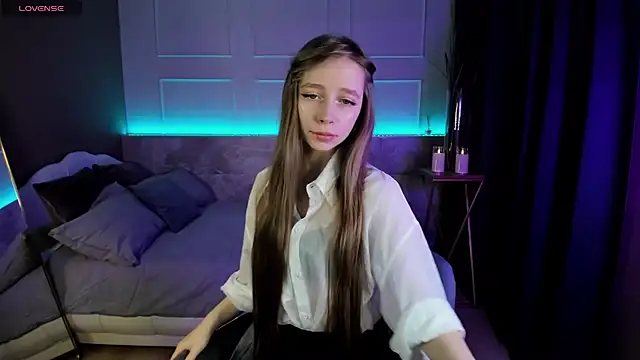 Snapshot of OliviaGentle chatting on 01-07-25, 09:35 OliviaGentle online show from 01-07-25, 09:35