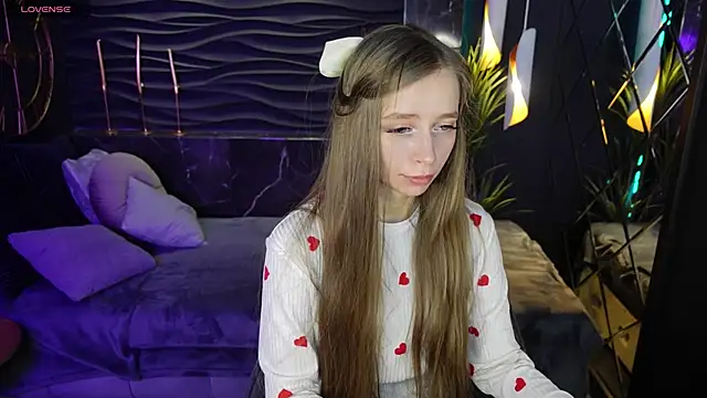 Snapshot of OliviaGentle chatting on 01-16-25, 03:23 OliviaGentle online show from 01-16-25, 03:23