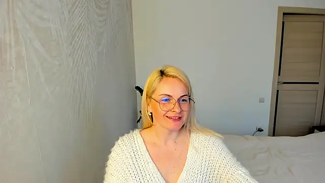 Alicee Gracee online show from 04-01-26, 02:03