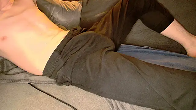 Snapshot of stivi0105 chatting on 11-09-25, 08:07 stivi0105 online show from 11-09-25, 08:07