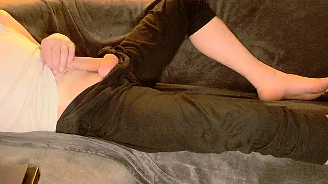 Snapshot of stivi0105 chatting on 11-18-25, 10:47 stivi0105 online show from 11-18-25, 10:47