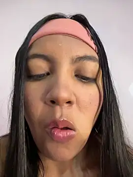nicole fisherr online show from 06-15-26, 02:14