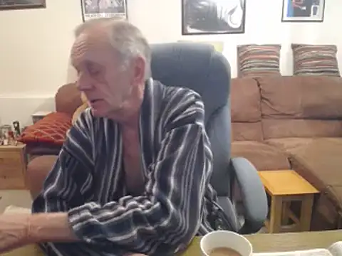 Ferret7777 online show from 05-20-26, 10:16